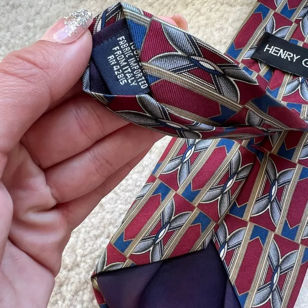 Henry Grethel Maroon Geometric Pattern Vintage Silk Career Necktie